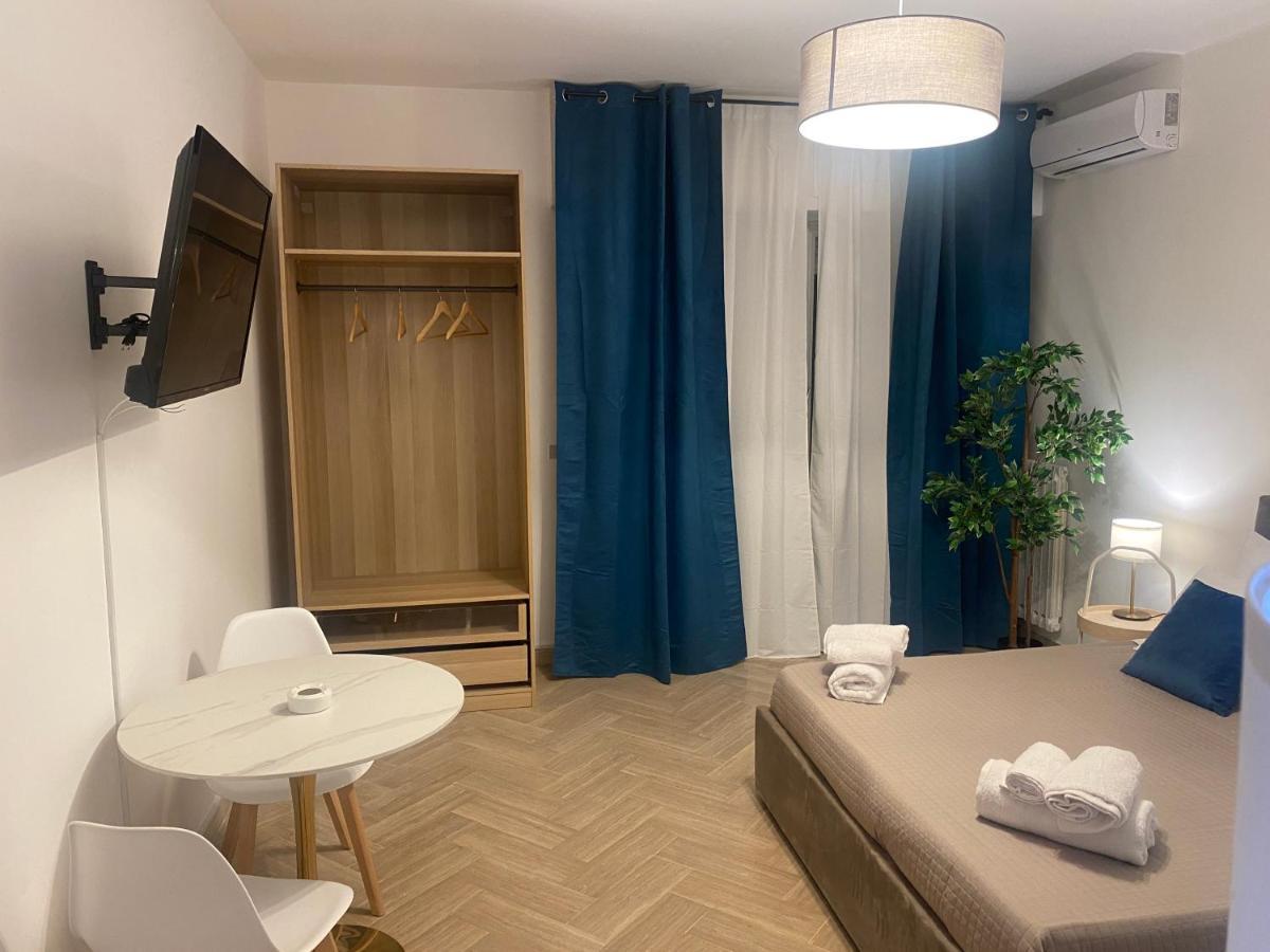 La Dimora Dei Teatri, Luxury Rooms ปาแลร์โม ภายนอก รูปภาพ
