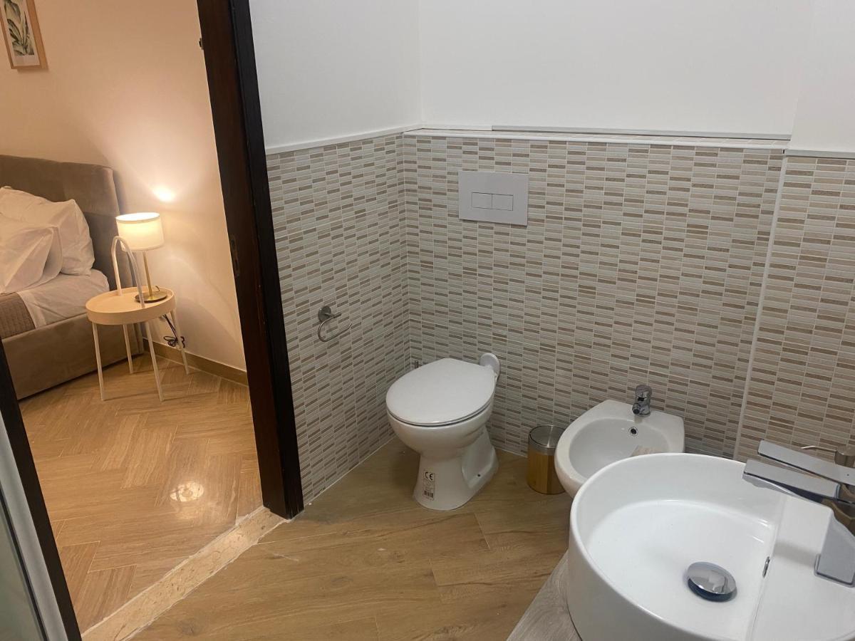 La Dimora Dei Teatri, Luxury Rooms ปาแลร์โม ภายนอก รูปภาพ