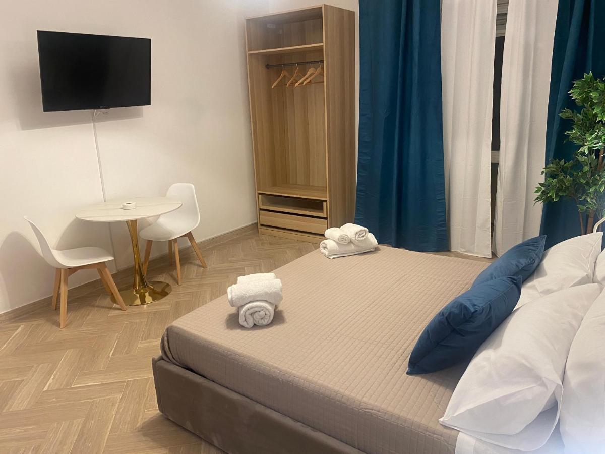 La Dimora Dei Teatri, Luxury Rooms ปาแลร์โม ภายนอก รูปภาพ