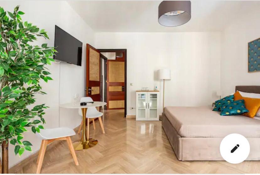 La Dimora Dei Teatri, Luxury Rooms ปาแลร์โม ภายนอก รูปภาพ